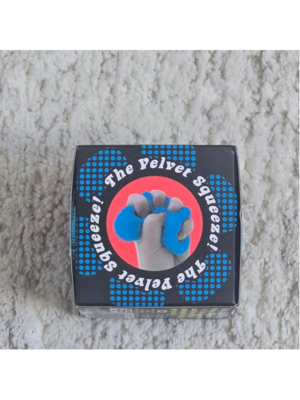NeeDoh Fuzz Ball Flower Power - Color Blue